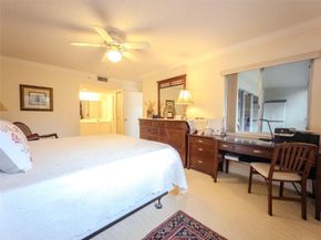 901 SW 141st Ave 301, Hollywood FL 33027