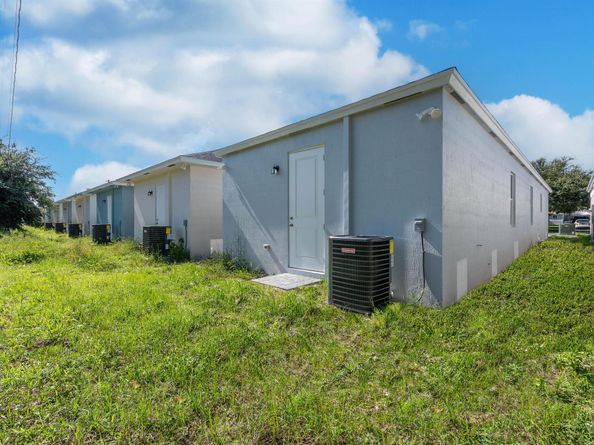 3739 Saginaw, West Palm Beach FL 33409
