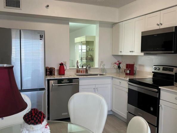 14575 Bonaire 605 Boulevard 605, Delray Beach FL 33446