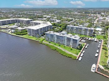 1 Harbourside Drive
