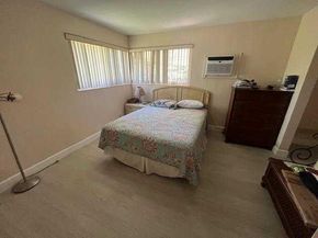 330 Long Island Avenue, Fort Lauderdale FL 33312