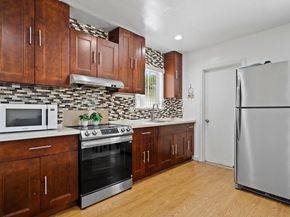 313 SW 7th Street, Hallandale Beach FL 33009