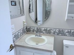 85 Tilford E 85, Deerfield Beach FL 33442