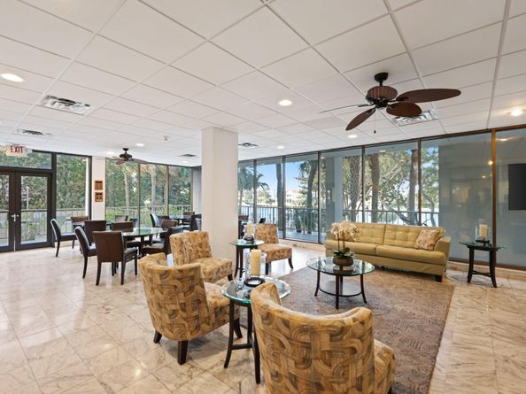 1021 Hillsboro Mile Ph6, Hillsboro Beach FL 33062