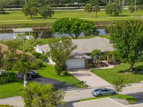 10180 SW 1st Ct, Coral Springs FL 33071