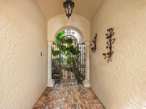 256 Venetian Drive, Delray Beach FL 33483