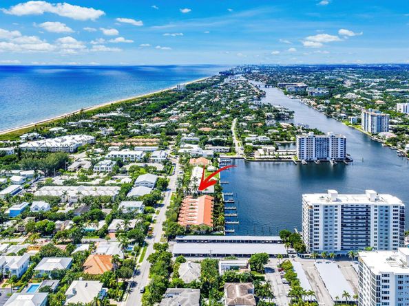 256 Venetian Drive, Delray Beach FL 33483
