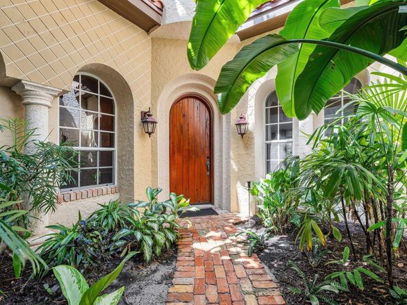 256 Venetian Drive, Delray Beach FL 33483