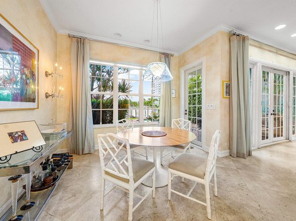 256 Venetian Drive, Delray Beach FL 33483