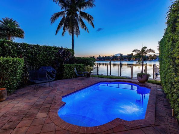 256 Venetian Drive, Delray Beach FL 33483