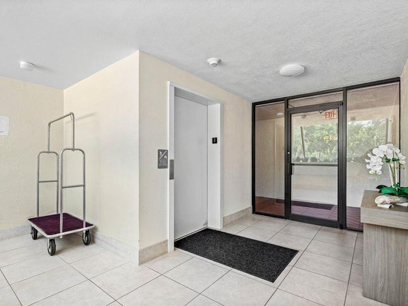 6420 Boca Del Mar Drive 207, Boca Raton FL 33433