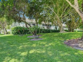 10185 Andover Coach Circle G2, Lake Worth FL 33449
