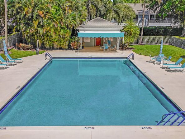 10185 Andover Coach Circle G2, Lake Worth FL 33449