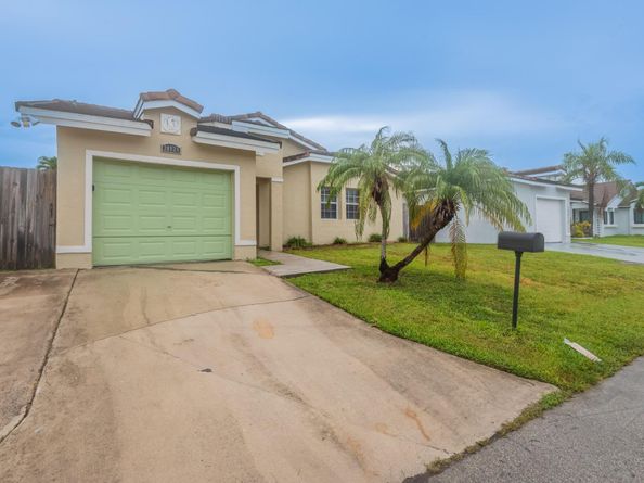 20826 SW 85th Ct, Cutler Bay FL 33189