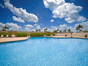 2703 Dudley Drive W H, West Palm Beach FL 33415