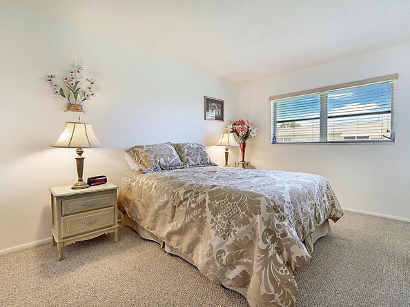 2703 Dudley Drive W H, West Palm Beach FL 33415
