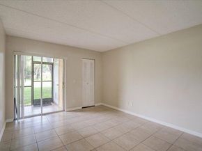 1104 Meadows Circle, Boynton Beach FL 33436