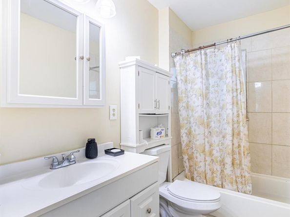 516 Nathan Hale Road, West Palm Beach FL 33405
