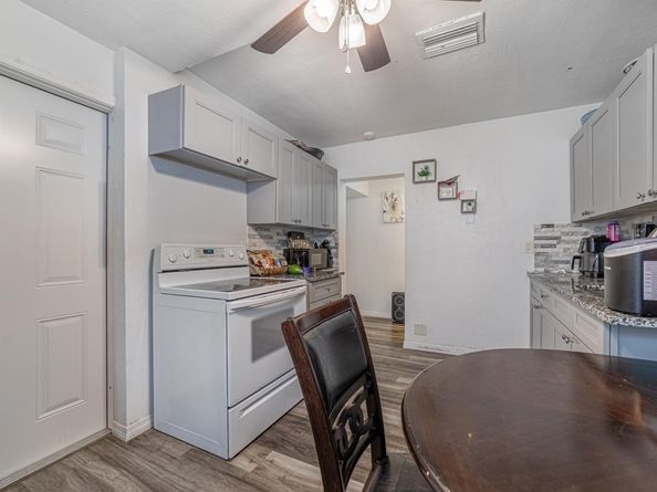 516 Nathan Hale Road, West Palm Beach FL 33405