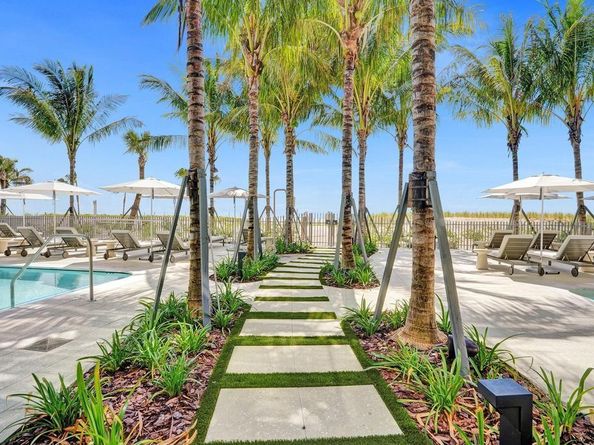 900 N Ocean Blvd. 1405, Pompano Beach FL 33062