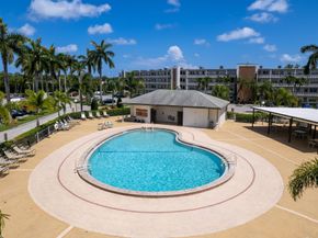 1052 Hythe C 1052, Boca Raton FL 33434