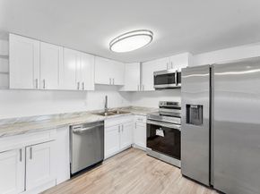 1052 Hythe C 1052, Boca Raton FL 33434