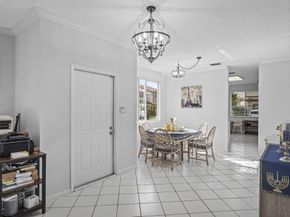 6831 Via Regina, Boca Raton FL 33433