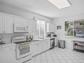 6831 Via Regina, Boca Raton FL 33433