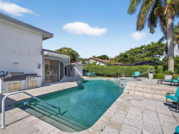 3533 Pine Lake Court, Delray Beach FL 33445