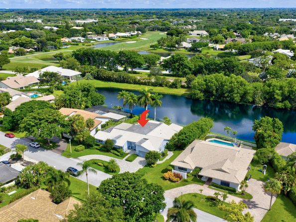3533 Pine Lake Court, Delray Beach FL 33445