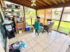 5751 SW 54th Ave, Davie FL 33314