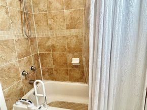 5751 SW 54th Ave, Davie FL 33314