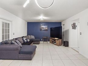 3010 NW 68th St 104, Fort Lauderdale FL 33309