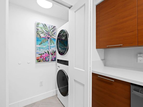 350 SE 2nd St 2280, Fort Lauderdale FL 33301