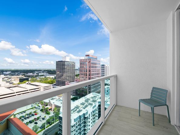 350 SE 2nd St 2280, Fort Lauderdale FL 33301