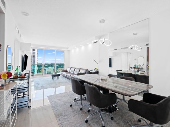 350 SE 2nd St 2280, Fort Lauderdale FL 33301