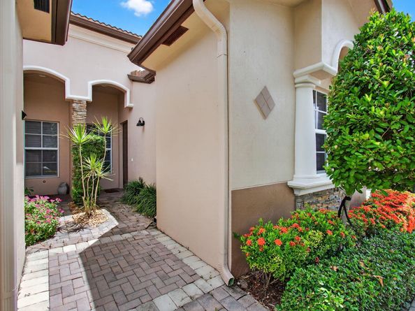 14745 Via Porta Drive, Delray Beach FL 33446