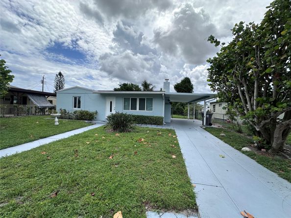 1020 Cherry Rd, West Palm Beach FL 33409