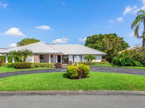 367 Villa Drive S, Atlantis FL 33462