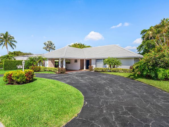 367 Villa Drive S, Atlantis FL 33462