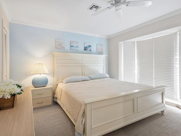 367 Villa Drive S, Atlantis FL 33462