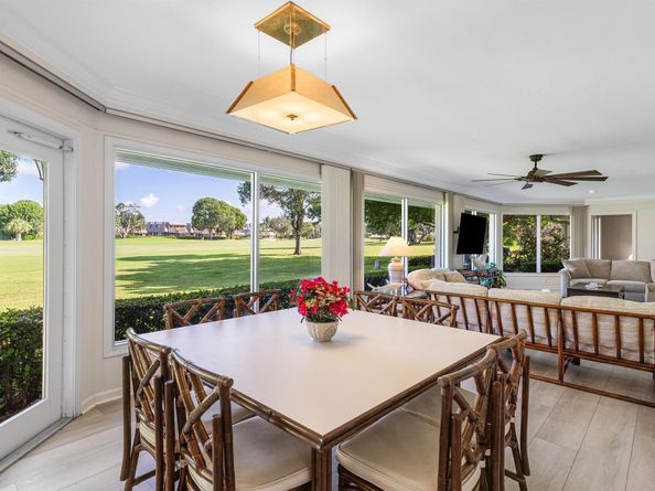 367 Villa Drive S, Atlantis FL 33462