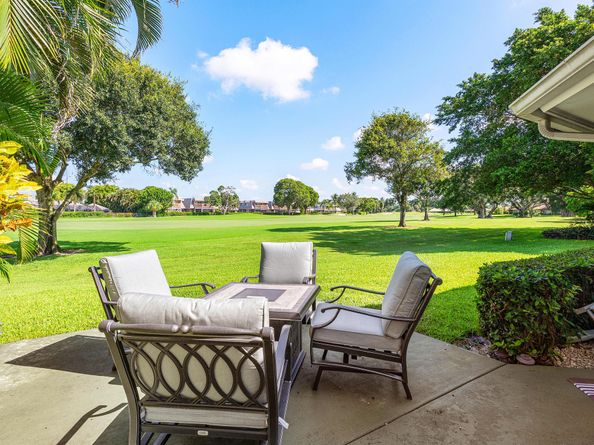 367 Villa Drive S, Atlantis FL 33462