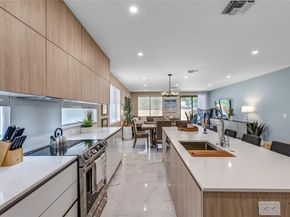 811 SW 10th Terrace, Fort Lauderdale FL 33315