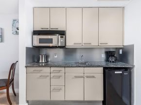 101 Ocean Dr 704, Miami Beach FL 33139