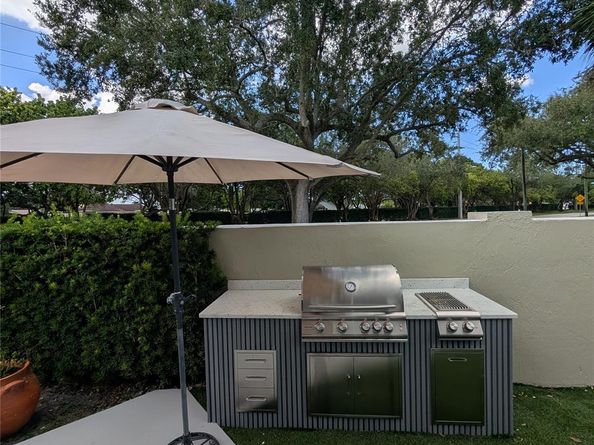11567 N Open Ct, Hollywood FL 33026