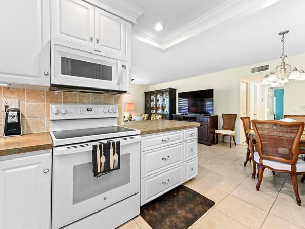 14080 Nesting Way A, Delray Beach FL 33484
