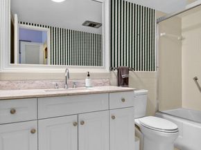 1000 Lowry Street 1f, Delray Beach FL 33483