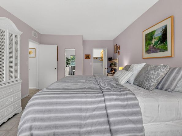 1000 Lowry Street 1f, Delray Beach FL 33483