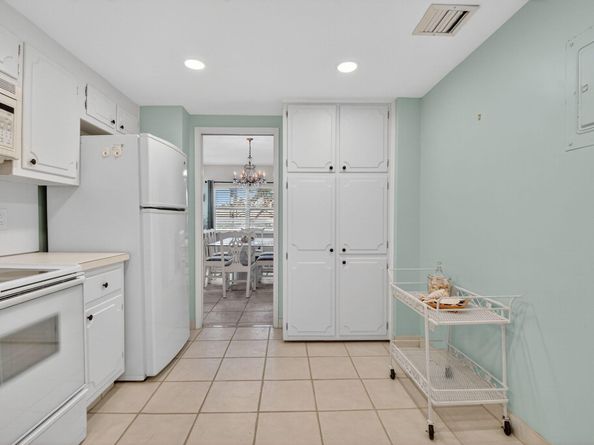 1000 Lowry Street 1f, Delray Beach FL 33483